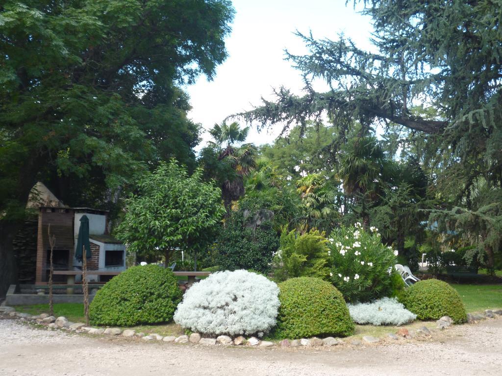 Hotel Alihuen Sierra de la Ventana Exteriör bild